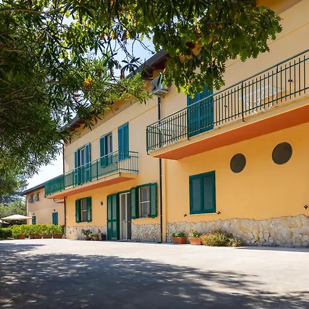 Zefiro Sperlonga